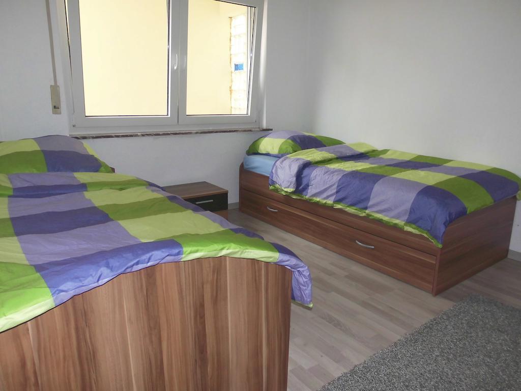 Frankfurt Airport & Fair Apartment Kelsterbach Pokój zdjęcie